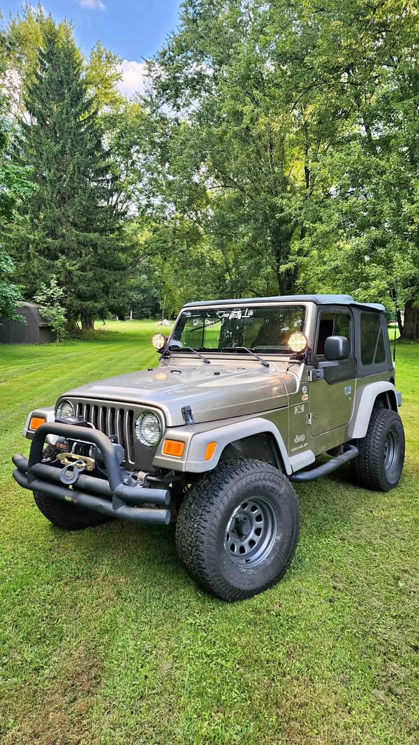 2005 Jeep Wrangler - X Sport Utility 2D