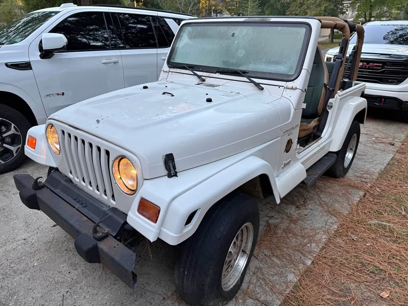 1998 Jeep Wrangler - Sahara Sport Utility 2D