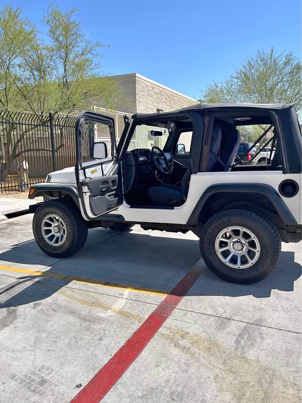 2006 Jeep Wrangler - \