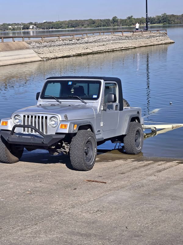 2005 Jeep Wrangler - Unlimited Sport Utility 2D