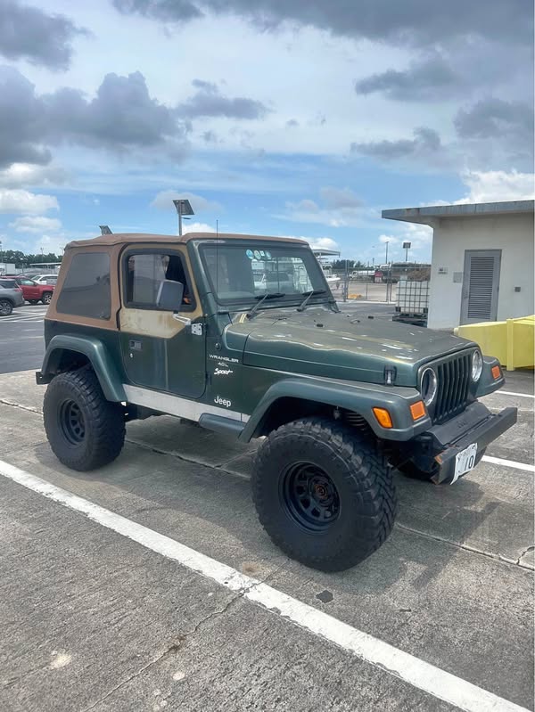 1997 Jeep Wrangler - S Sport Utility