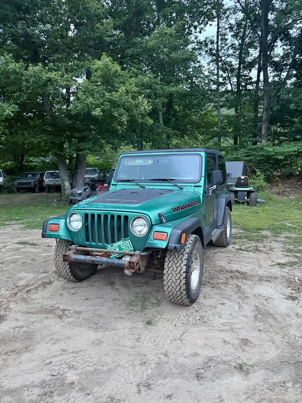1998 Jeep Wrangler - Sahara Sport Utility 4D