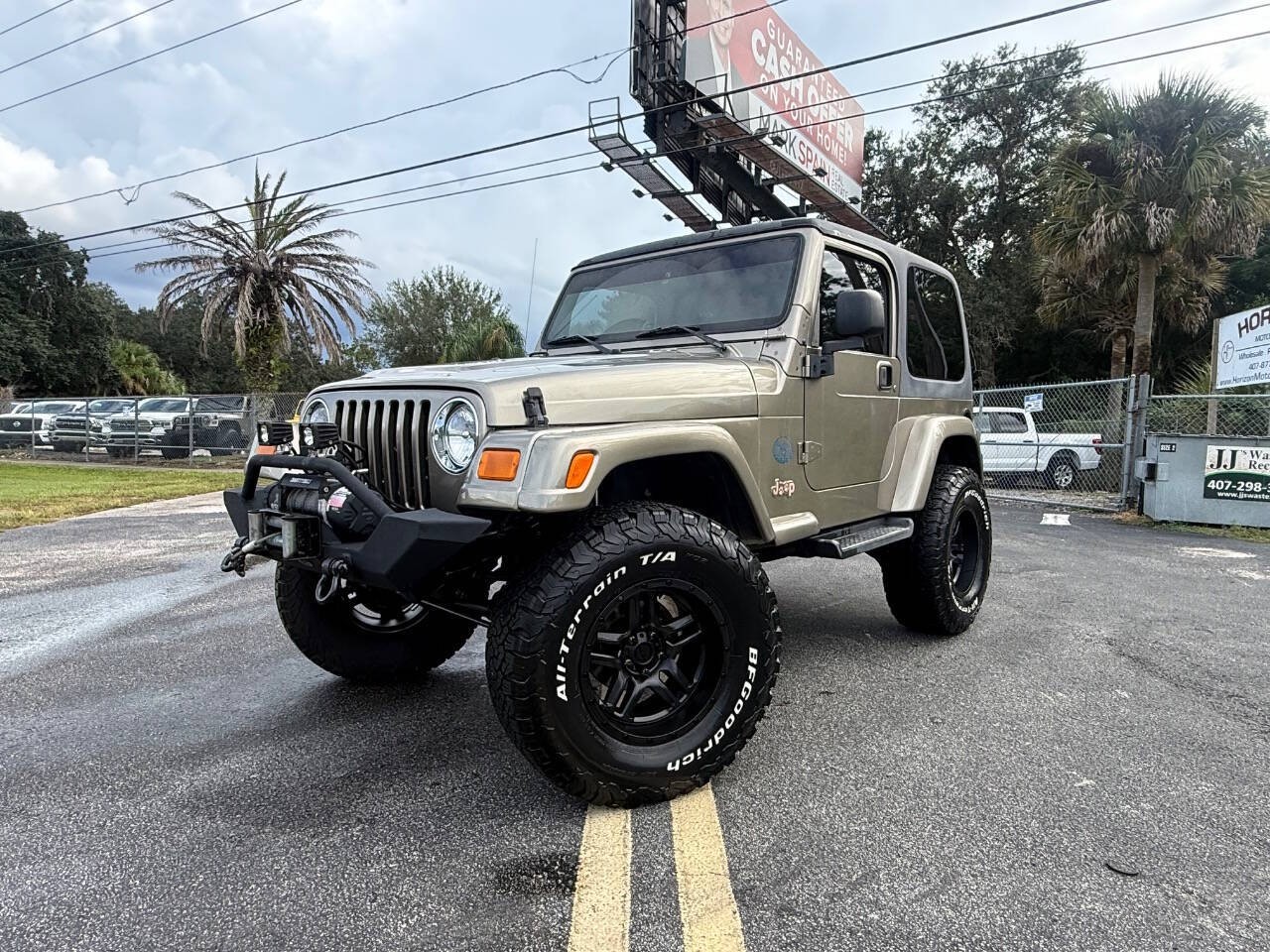 2003 Jeep Wrangler Sahara 4WD 2dr SUV