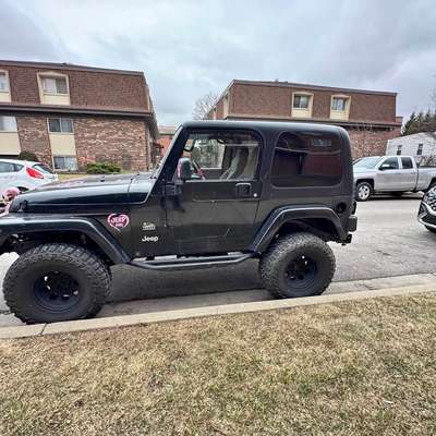 2004 Jeep Wrangler - Sahara