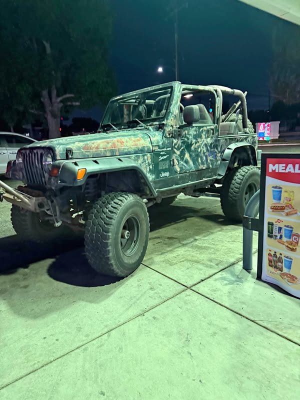 1999 Jeep Wrangler - Sport
