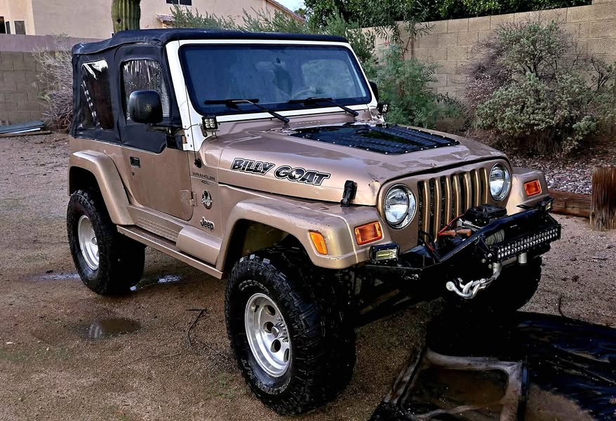 2000 Jeep Wrangler - Sahara Sport Utility 2-door