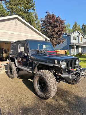 2000 Jeep Wrangler - Sport