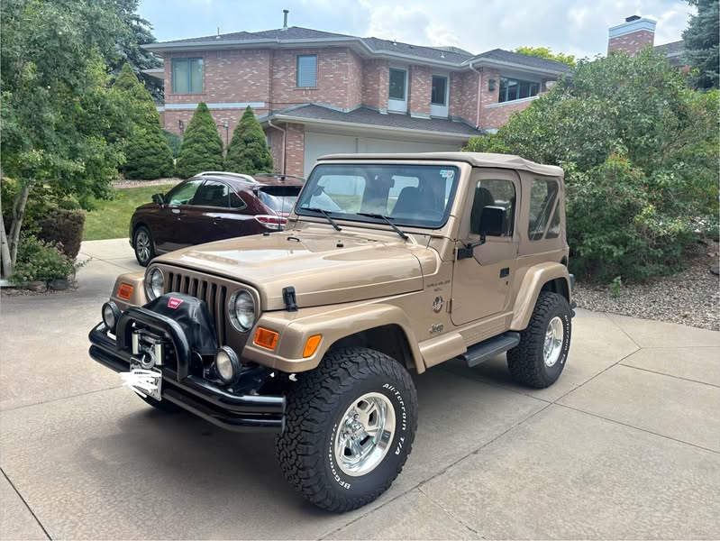 2000 Jeep Wrangler - Sahara Sport Utility 2D