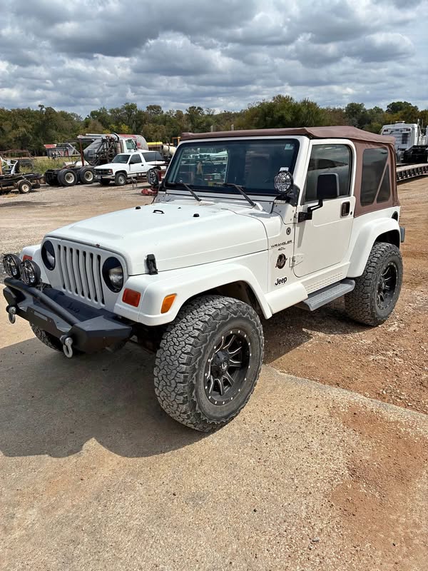 2001 Jeep Wrangler - Sahara