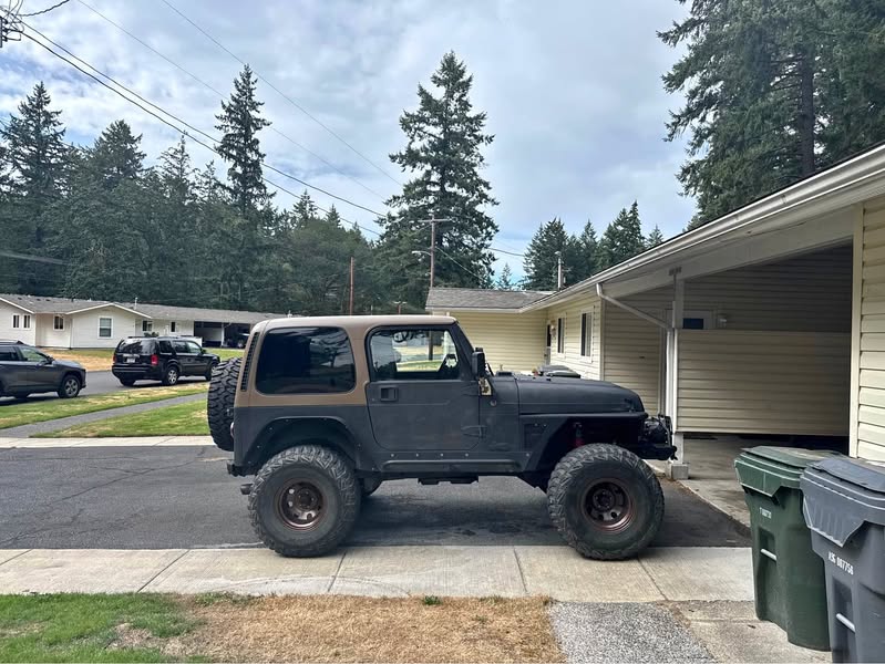 1999 Jeep Wrangler - Sport