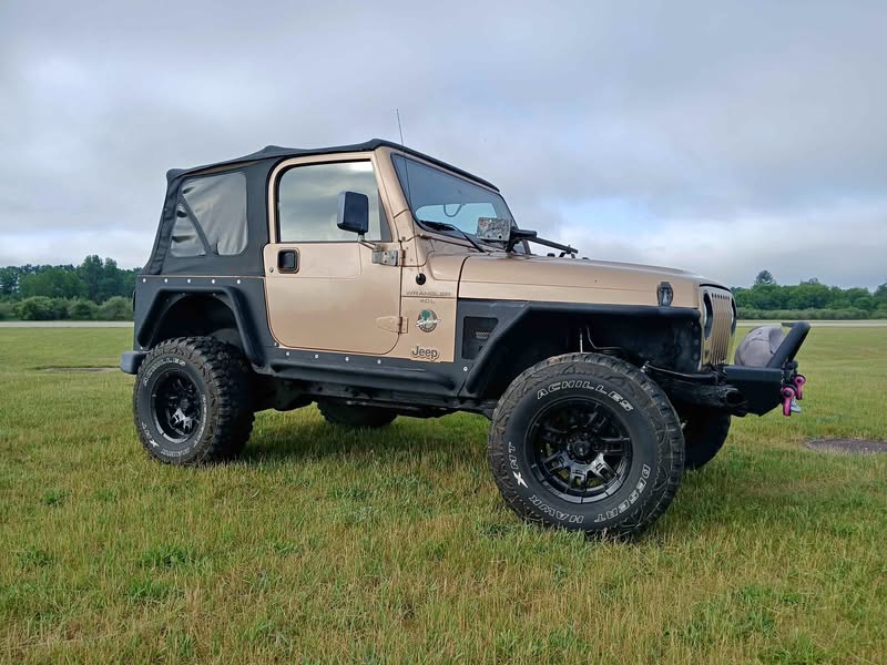 1999 Jeep Wrangler - Sahara Sport Utility 2D