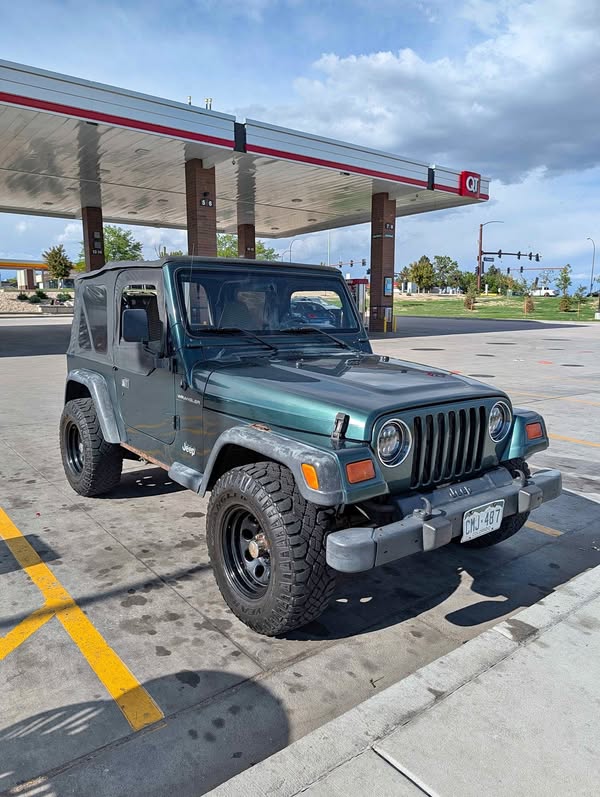 1999 Jeep Wrangler - SE Sport Utility 2D