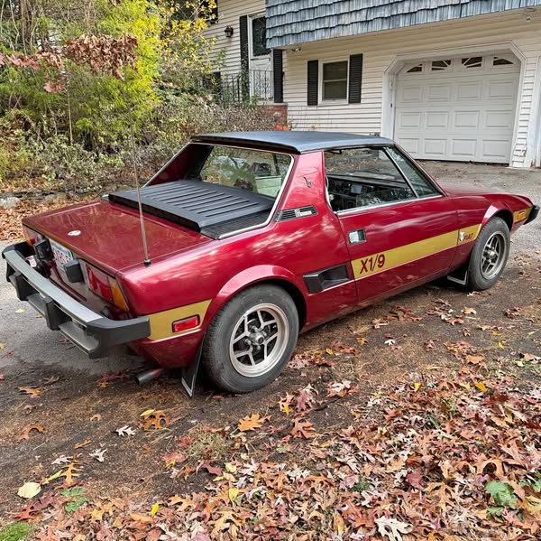 1987 Fiat X19