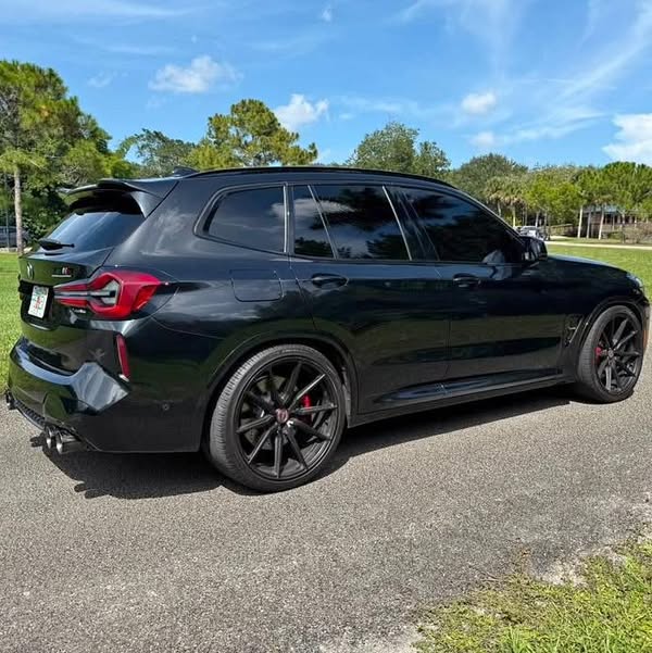 2022 BMW x3m competition