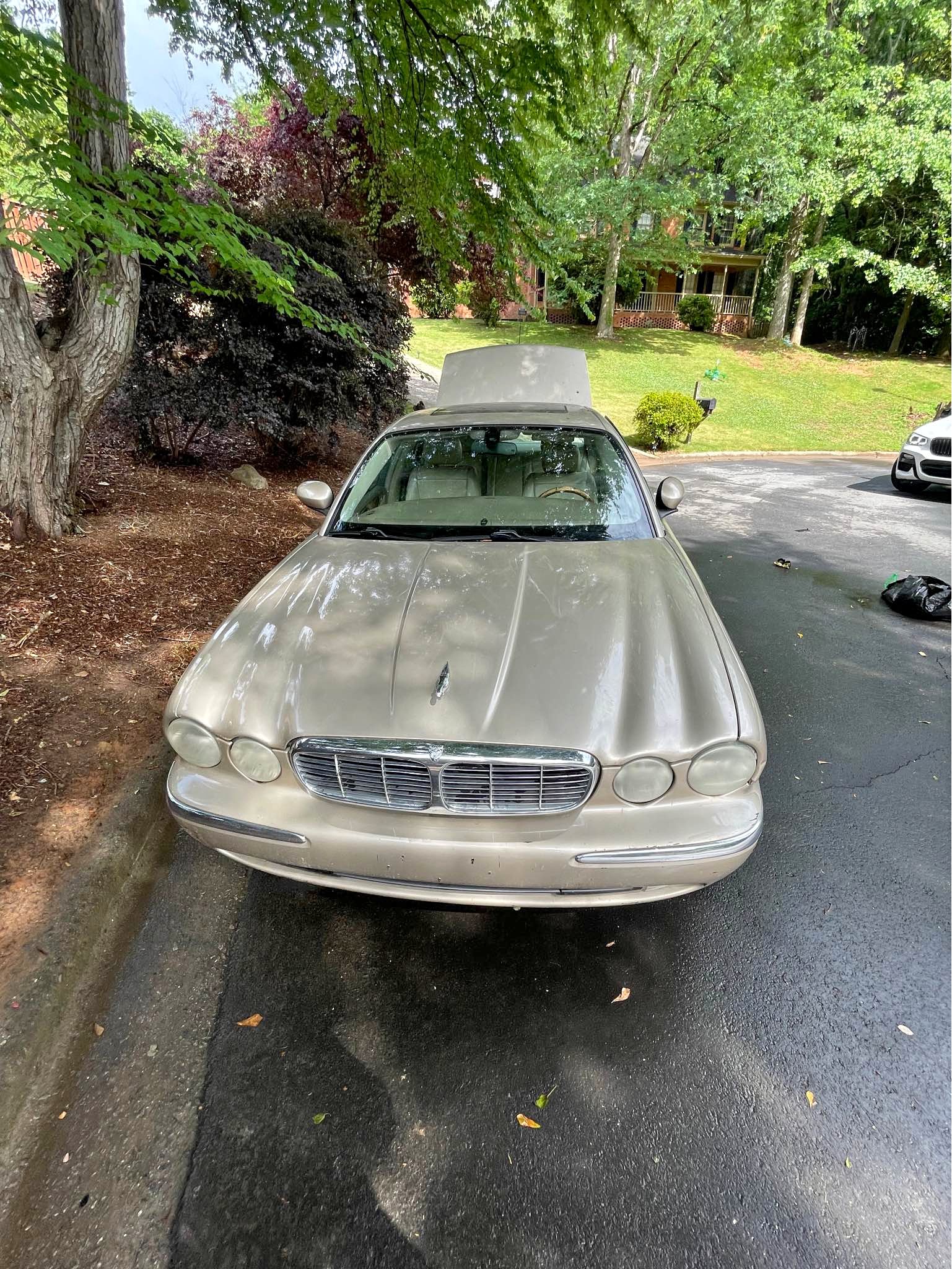2005 Jaguar XJ - XJ8 L Sedan 4D