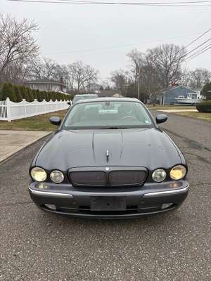 2005 Jaguar XJ - XJ R-Sport Sedan 4D