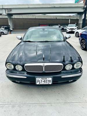 2004 Jaguar XJ - XJ Collection Sedan 4D