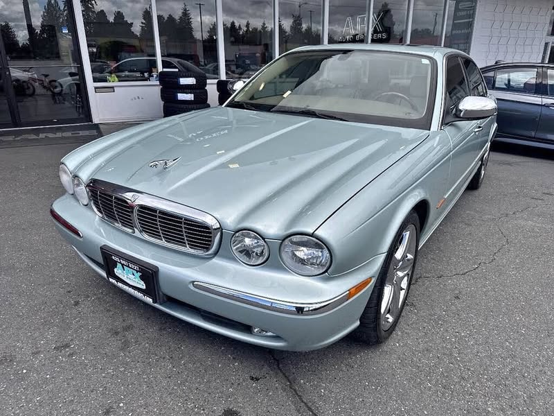 2005 Jaguar XJ-Series XJ Vanden Plas RWD 77.7K miles