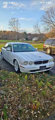 2004 Jaguar XJ - XJ Super V8 Sedan 4D
