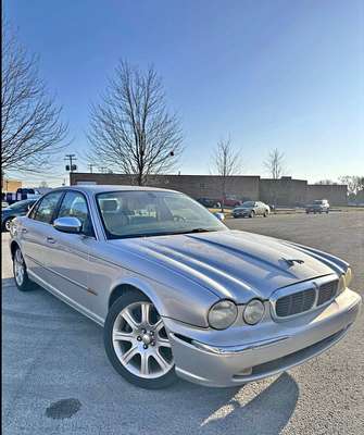 2004 Jaguar XJ - XJ8 Sedan 4D