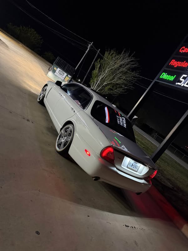2009 Jaguar XJ - XJ Sport Sedan 4D