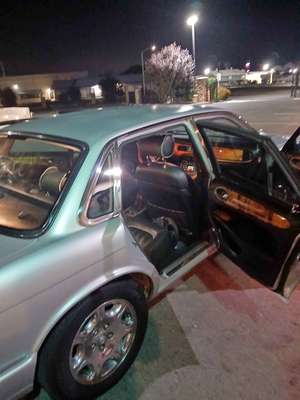 2003 Jaguar XJ - XJ8 Sedan 4D