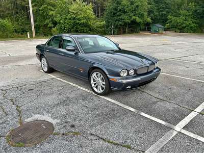 2004 Jaguar XJ - XJR Sedan 4D