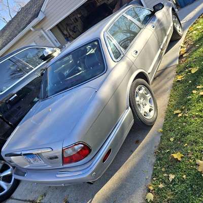 2003 Jaguar XJ - XJ8 Sedan 4D
