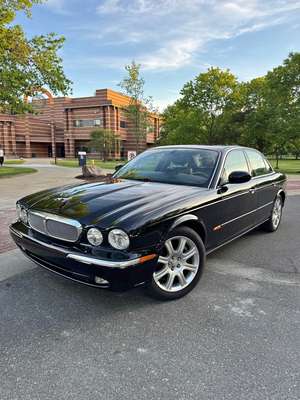 2004 Jaguar XJ - XJ8 Sedan 4D