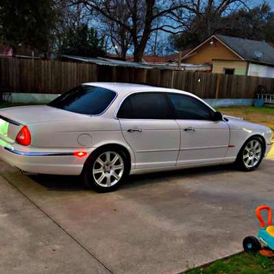 2004 Jaguar XJ - XJ8 Vanden Plas Sedan 4D