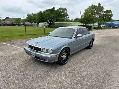 2004 Jaguar XJ - XJ Supercharged Sedan 4D