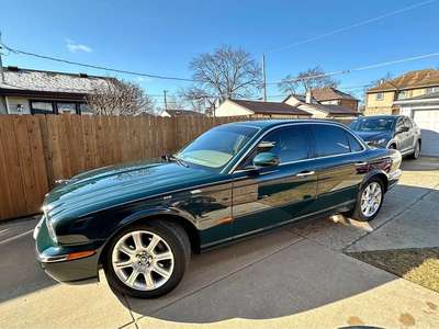 2004 Jaguar XJ - XJ8 Sedan 4D