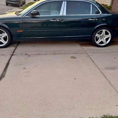 2005 Jaguar XJ - XJ8 L Sedan 4D
