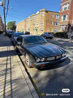 2003 Jaguar XJ - XJR Sedan 4D