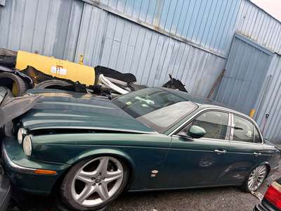 2008 Jaguar XJ - XJ R-Sport Sedan 4D