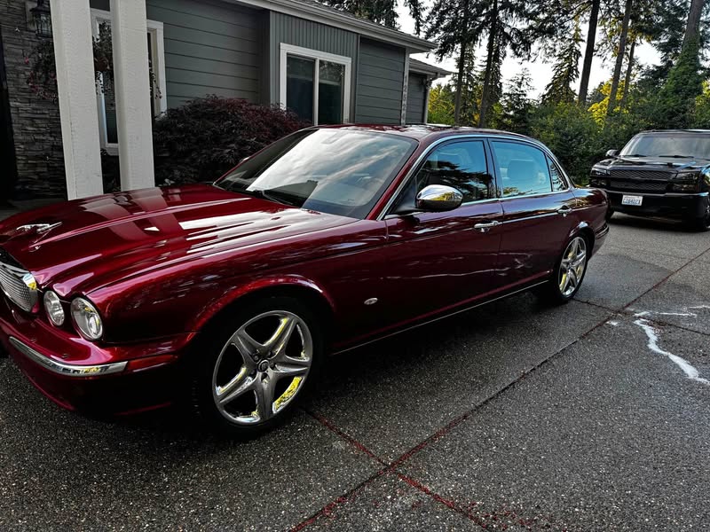2006 Jaguar XJ - XJ Supercharged Sedan 4D