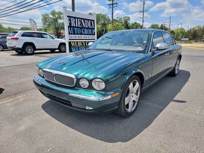 2007 Jaguar XJ - XJ Vanden Plas Sedan 4D