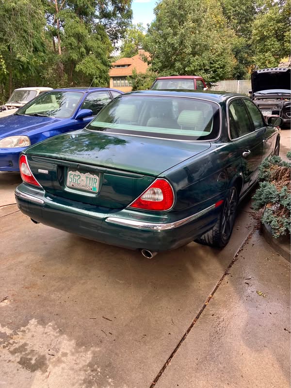 2004 Jaguar XJ - XJ R-Sport Sedan 4D