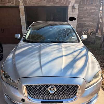 2012 Jaguar XJ - XJ Super V8 Sedan 4D