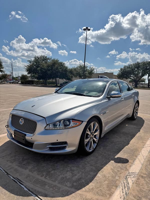 2013 Jaguar XJ - XJL Supercharged Sedan 4D
