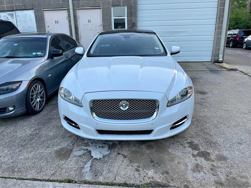 2013 Jaguar XJ - XJL Portfolio Sedan 4D