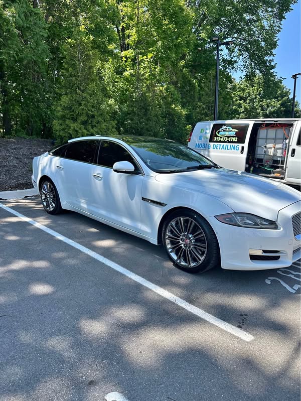 2016 Jaguar XJ - XJL Supercharged Sedan 4D