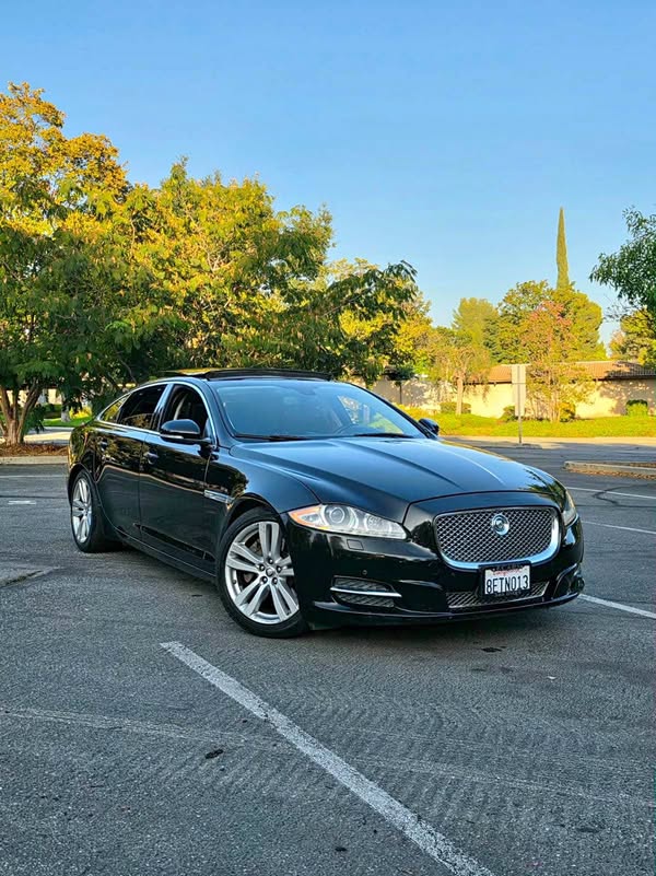 2013 Jaguar XJ - XJL Portfolio Sedan 4D