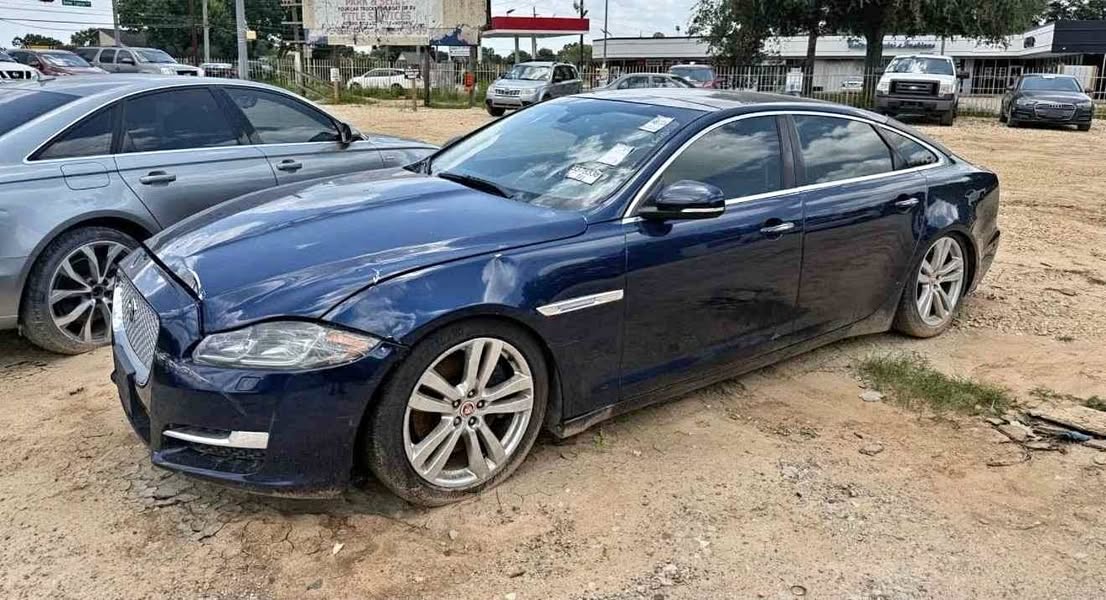 2011 Jaguar XJ - XJL Supercharged Sedan 4D