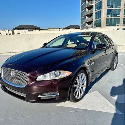 2014 Jaguar XJ - XJ Sedan 4D