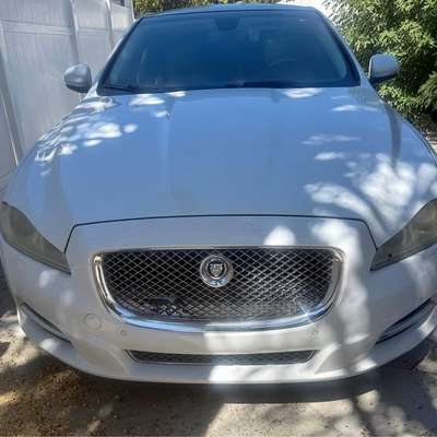 2012 Jaguar XJ - XJ Sedan 4D