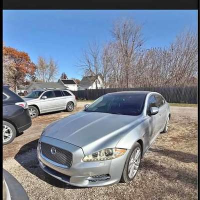 2011 Jaguar XJ - XJ Sport Sedan 4D