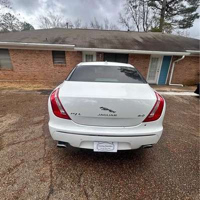 2015 Jaguar XJ - XJL Supercharged Sedan 4D