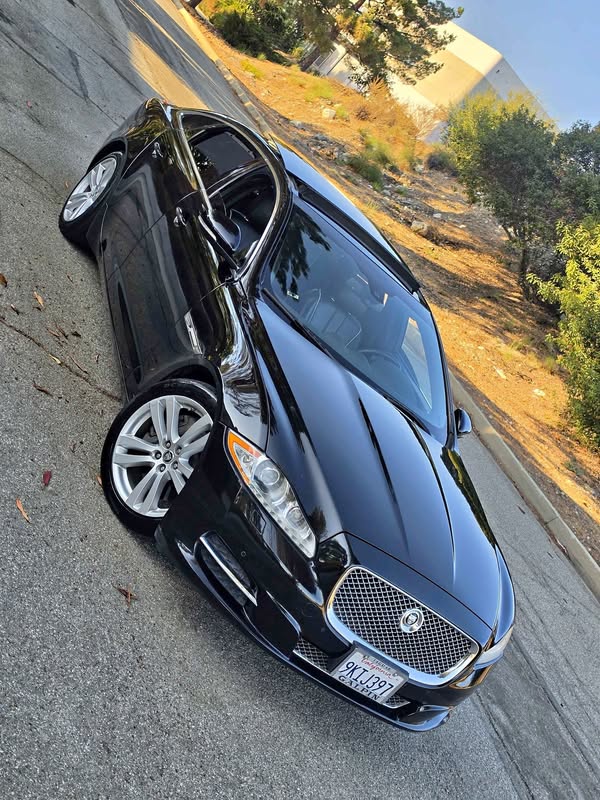 2013 Jaguar XJ - XJL Portfolio Sedan 4D