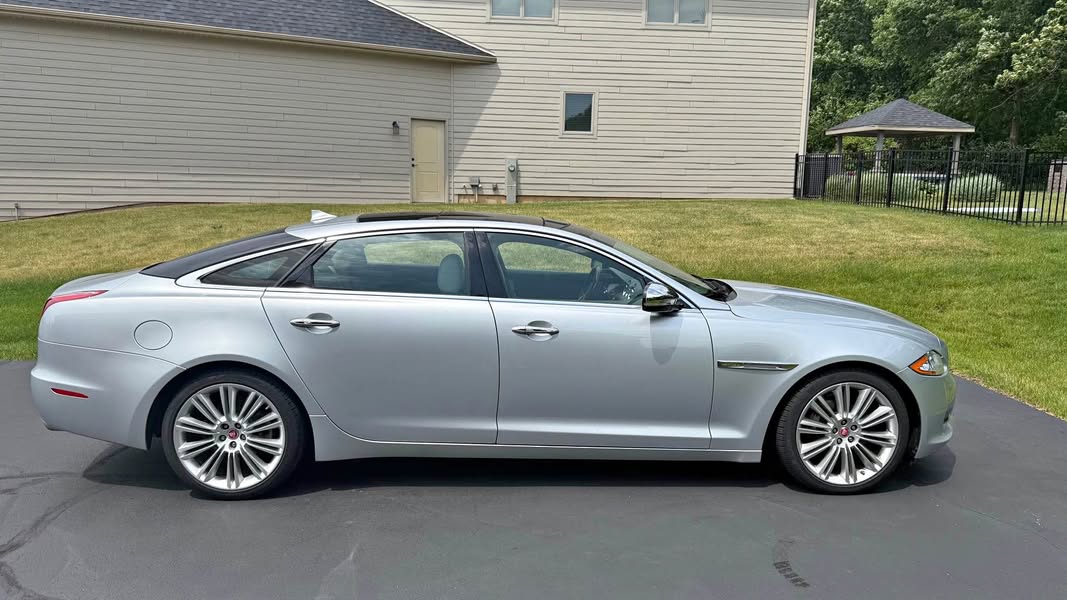 2015 Jaguar XJ - XJL Portfolio Sedan 4D